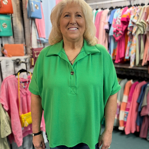 Bright Green Ribbed Knit Collared Short Sleeve Plus Size Top