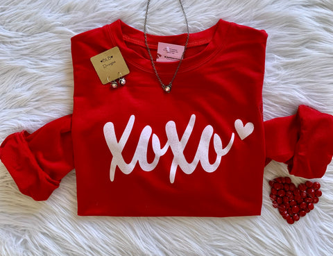Red Graphic XOXO Print Valentine’s Heart Sweatshirt Top