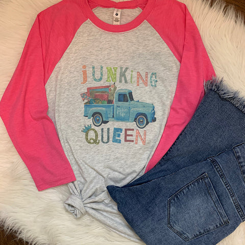 Junking Queen Raglan T-shirt